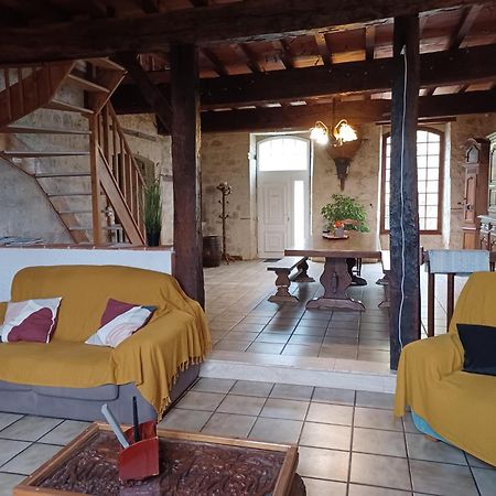 Chaleureux Cottage, Piscine Patio Tayrac  Exterior photo